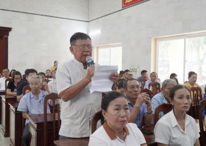 Đại biểu Quốc hội tỉnh Nghệ An tiếp xúc cử tri tại xã Nghĩa Đàn